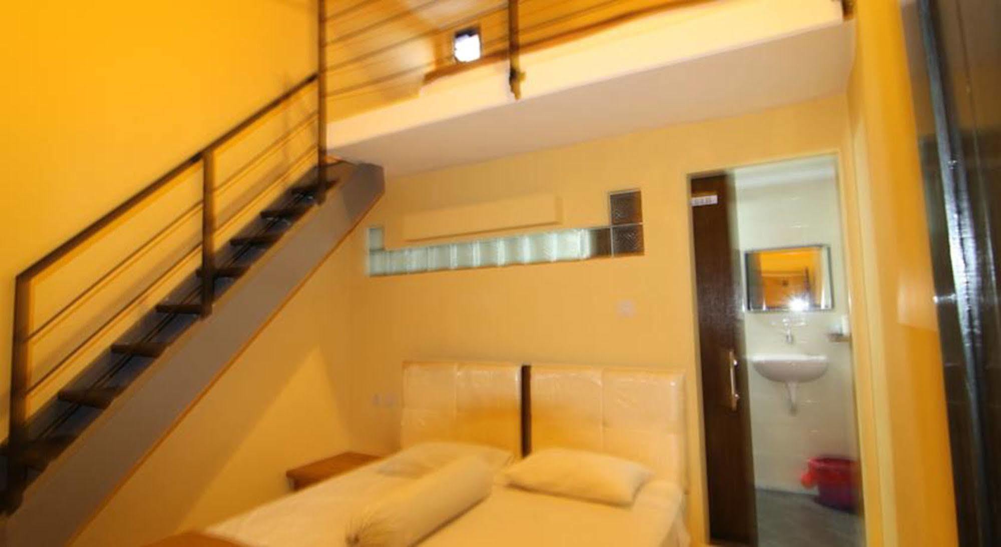 Ct1 Bali Bed & Breakfast Kuta Lombok Eksteriør bilde